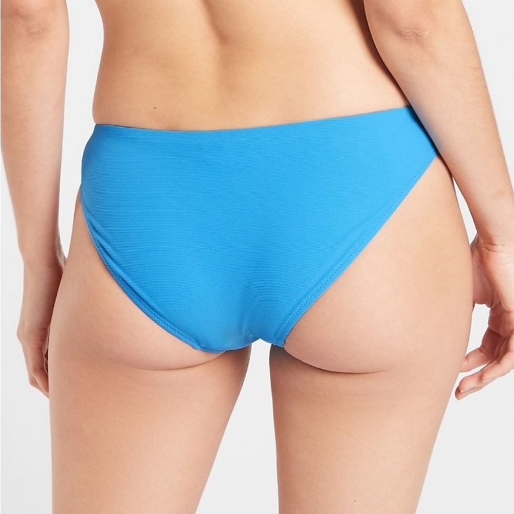 Athleta Ribbed Cloudbreak Mid Rise Bikini Bottom - Picture 8 of 10